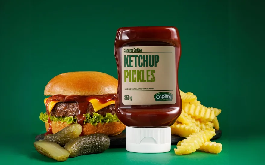 Cepêra lança Ketchup Pickles: com receita exclusiva feita com pickles de verdade