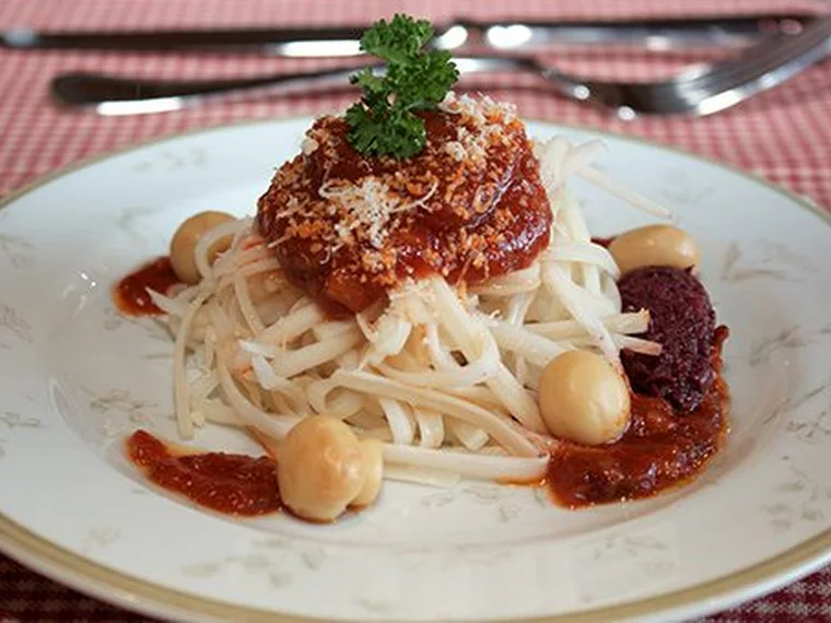 Spaguetti de Pupunha ao Molho Mamma D'oro